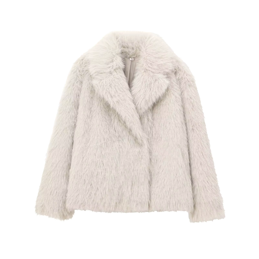 Maison Salvara™ | Clova Faux Fur Coat